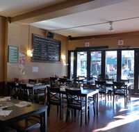 Moim Japanese Kitchen - Schoolies Week Accommodation