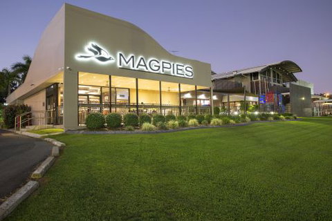 Magpies Sporting Club - Schoolies Week Accommodation 2