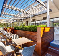 Ironstone Bar  Dining - Schoolies Week Accommodation