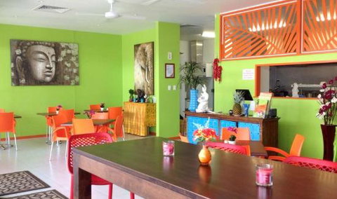 Sum Thai On Parklands - Schoolies Week Accommodation 0