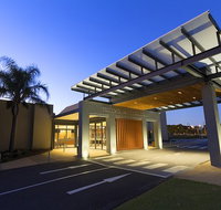 The Entrance Leagues Club - Schoolies Week Accommodation