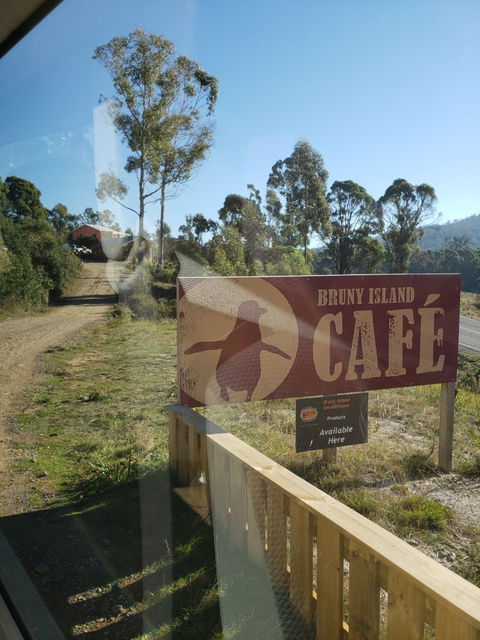 Bruny Island Cafe - Schoolies Week Accommodation 1