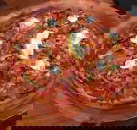 Trimboli's Pizzas - Schoolies Week Accommodation