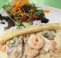 Wisteria Cafe - Schoolies Week Accommodation
