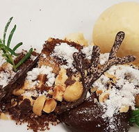 Brewsters Gallery Cafe - Schoolies Week Accommodation