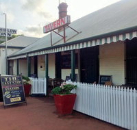 Chidlow Tavern - Schoolies Week Accommodation