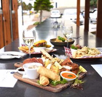 Grange Hotel Restaurant - Schoolies Week Accommodation