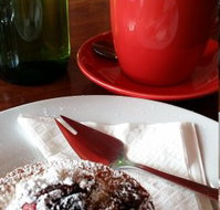 Hawker Street Cafe - Schoolies Week Accommodation