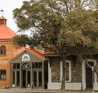 The Port Dock Brewery Hotel - Schoolies Week Accommodation