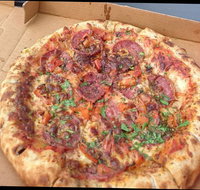 Pep's Pizza - Schoolies Week Accommodation