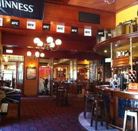 Slug n Lettuce British Pub - Schoolies Week Accommodation