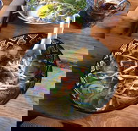 The Little Rickshaw - Schoolies Week Accommodation