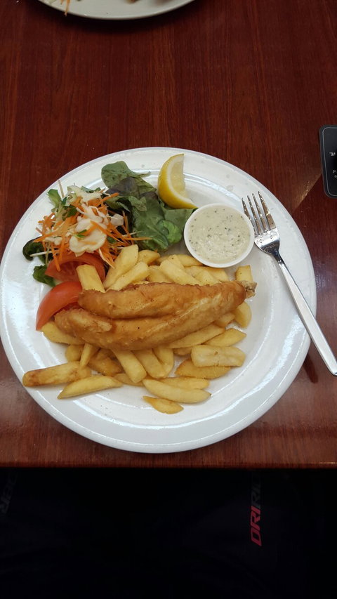 Coffin Bay Hotel - Schoolies Week Accommodation 3