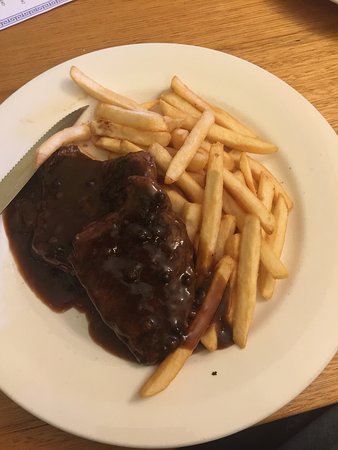 Mount Pleasant Hotel Motel - Schoolies Week Accommodation 0