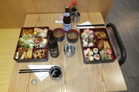 Qoo Qoo - Schoolies Week Accommodation 0