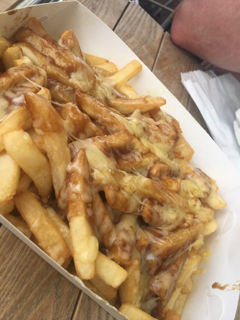 Clancy's Takeaway - Schoolies Week Accommodation 1