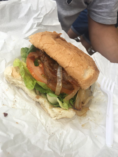 Clancy's Takeaway - Schoolies Week Accommodation 5