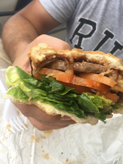 Clancy's Takeaway - Schoolies Week Accommodation 6