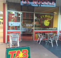 Li's Noodles - Schoolies Week Accommodation