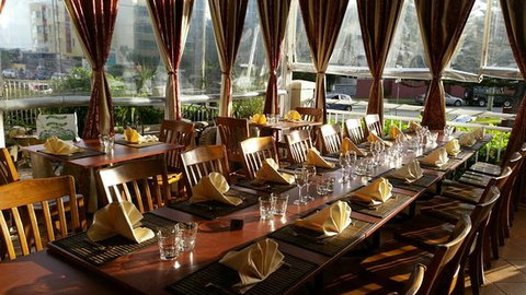 Thai Diamond Caloundra - Schoolies Week Accommodation 0