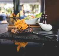 Three Bar and Grill - Schoolies Week Accommodation