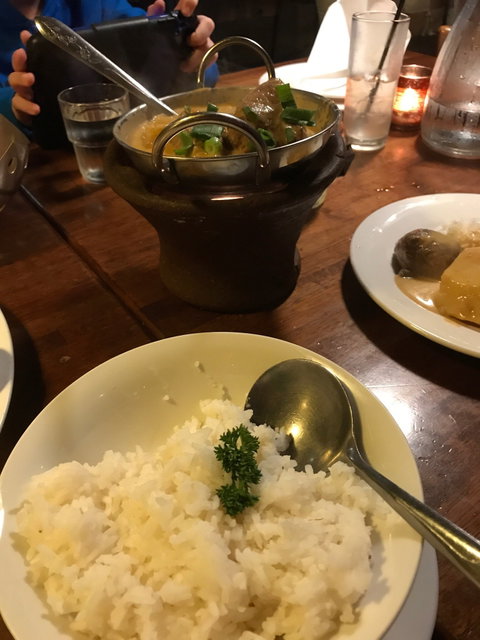 Wung Nam Thai Restaurant - Schoolies Week Accommodation 3