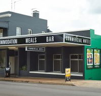 Commercial Hotel Day Dawn Restaurant - Schoolies Week Accommodation