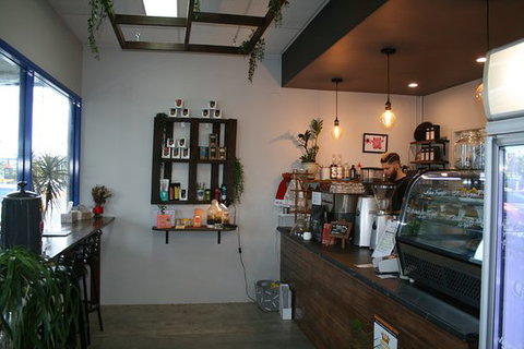 Natures Cafe - Schoolies Week Accommodation 0