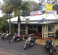 Apple Tree Creek Hotel - Schoolies Week Accommodation