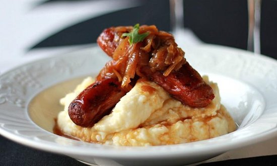 Acland ACT Schoolies Week Accommodation