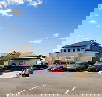 Highfields Tavern - Schoolies Week Accommodation