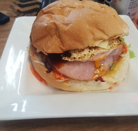 Alligator Creek Restaurant - Schoolies Week Accommodation