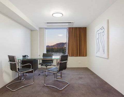CBD Executive Apartments - Schoolies Week Accommodation 11