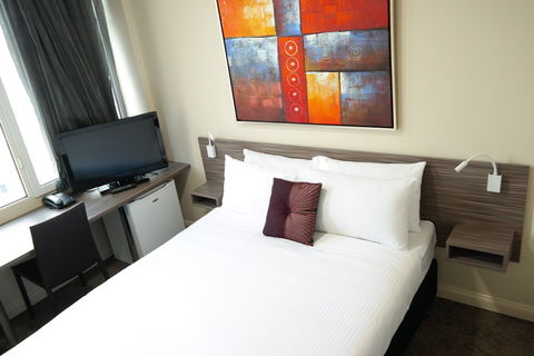 28 Hotel - Schoolies Week Accommodation 8