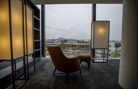 Little National Hotel - Schoolies Week Accommodation 2