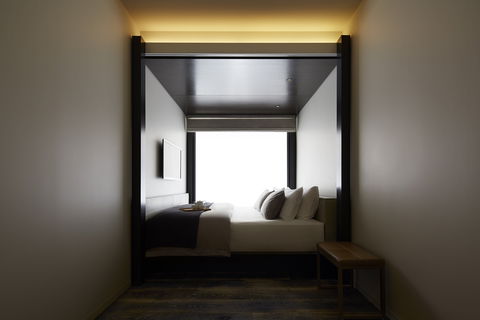 Little National Hotel - Schoolies Week Accommodation 4