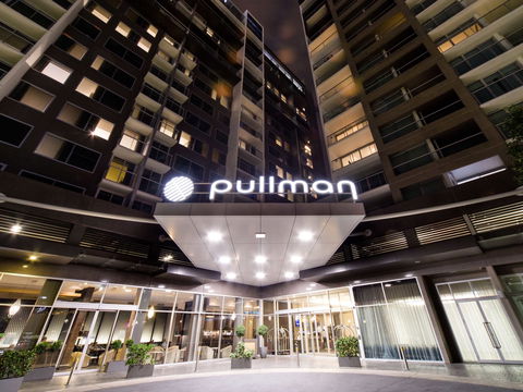 Pullman Adelaide - Schoolies Week Accommodation 0