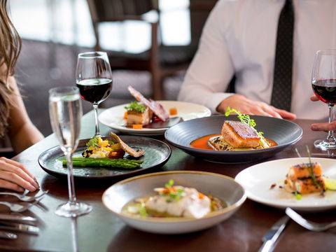 Pullman Adelaide - Schoolies Week Accommodation 10