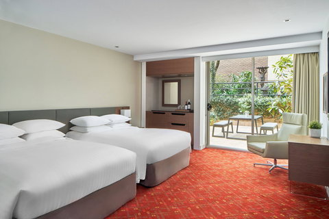 Melbourne Marriott Hotel - Schoolies Week Accommodation 2