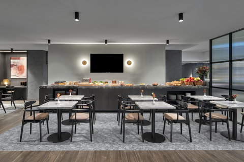 Melbourne Marriott Hotel - Schoolies Week Accommodation 13