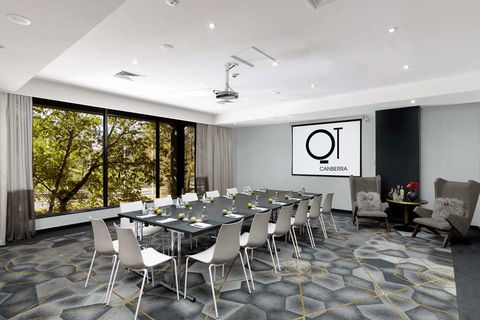 QT Canberra - Schoolies Week Accommodation 8