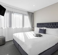 Meriton Suites Kent Street - Schoolies Week Accommodation