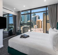 Meriton Suites Sussex Street Sydney - Schoolies Week Accommodation