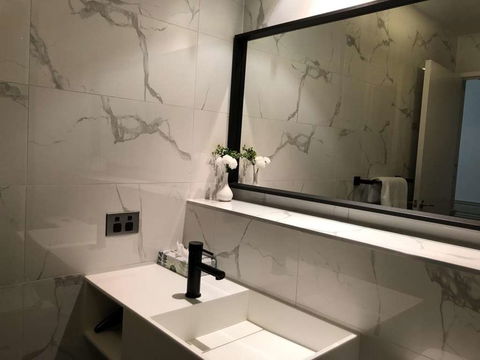 Melbourne Kew Central Apartment Hotel - Schoolies Week Accommodation 1