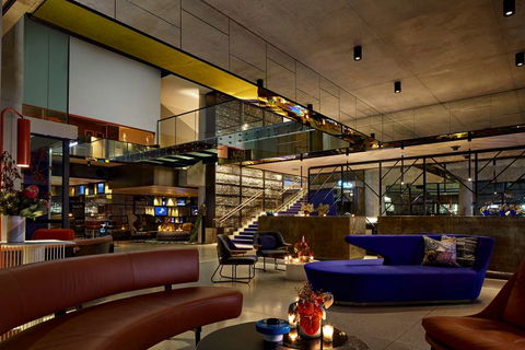 QT Melbourne - Schoolies Week Accommodation 2