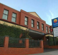 Comfort Inn  Suites City Views - Schoolies Week Accommodation