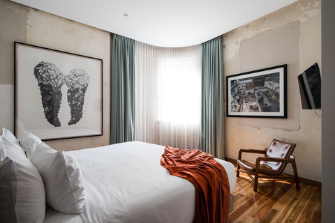 The Old Clare Hotel - Schoolies Week Accommodation 14
