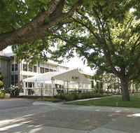 Forrest Hotel  Apartments - Schoolies Week Accommodation