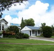 Colonial Court Motor Inn - Schoolies Week Accommodation