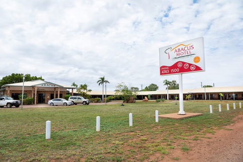 Abacus Motel Mount Isa - Schoolies Week Accommodation 1